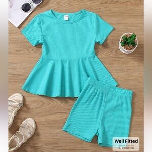 SHEIN Kids Aqua Matching Set